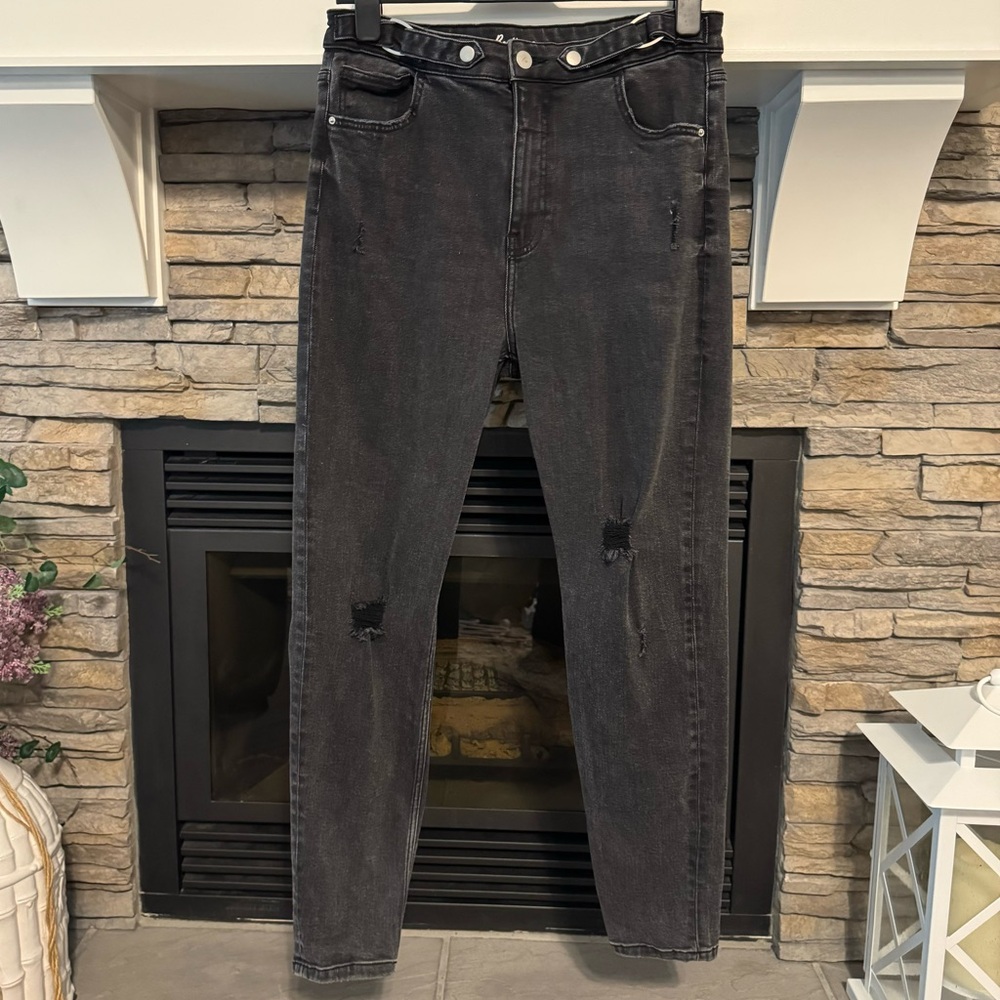 Bootlegger Thrifted Jeans, Size 32.